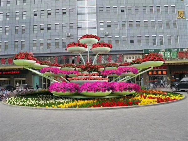 景观花箱在园林中的发展趋势